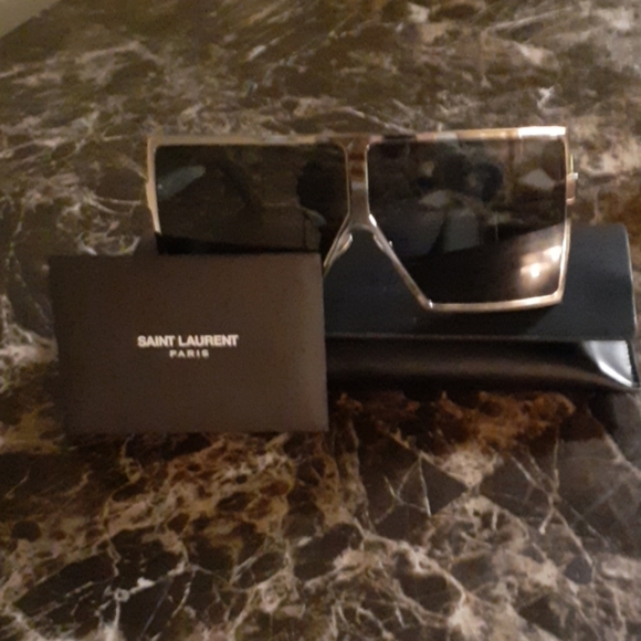 Yves Saint Laurent Accessories - Saint Laurent sunglasses